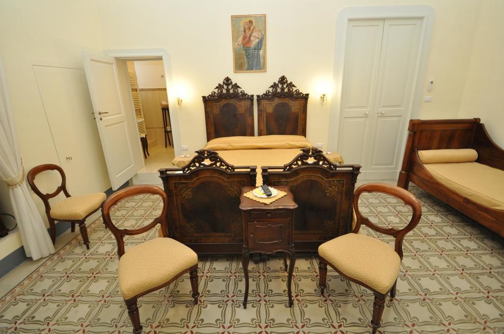 Palazzo De Donatis B&B Melissano Cameră foto